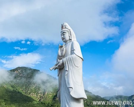 危难时向观音菩萨助：观世音菩萨的十四种无畏功德