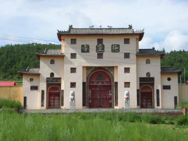 黑龙江七台河极灵寺